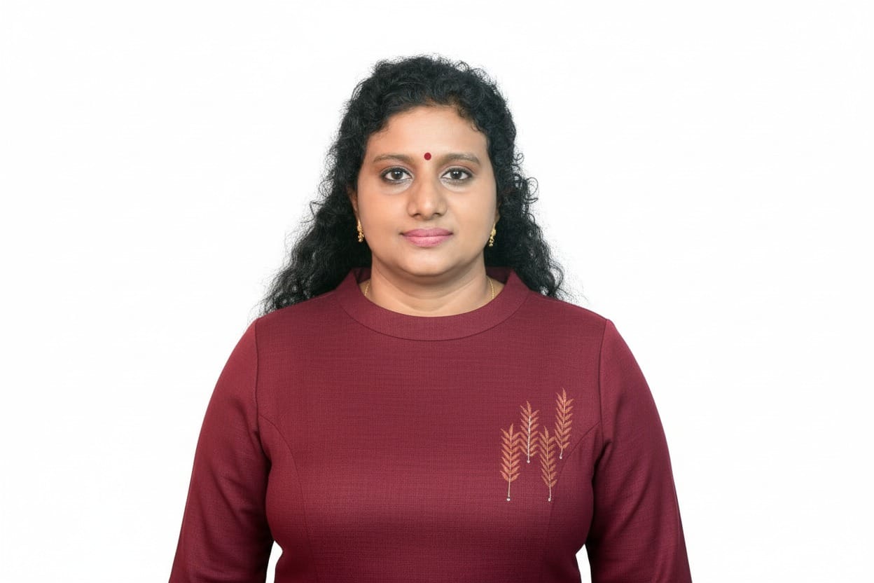 Sindhu Arahvindhan fashion designer portrait